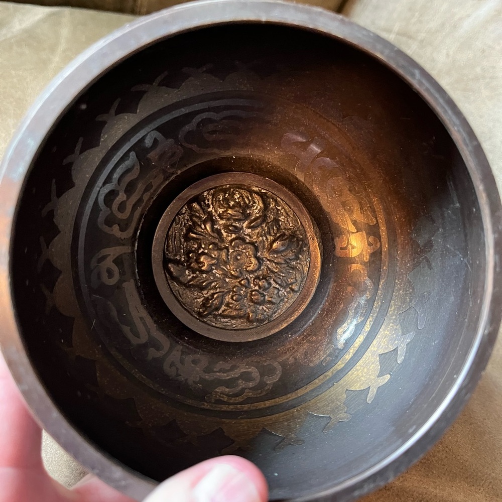 Heavy Tibetan Singing Bowl with Wooden Mallet - Deep Brown - Picture 3 of 5